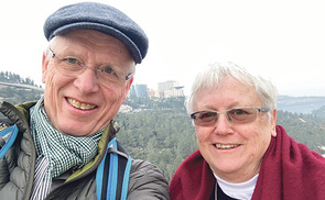 Sr. Juliana Baldinger aus Meggenhofen mit Andreas Paul